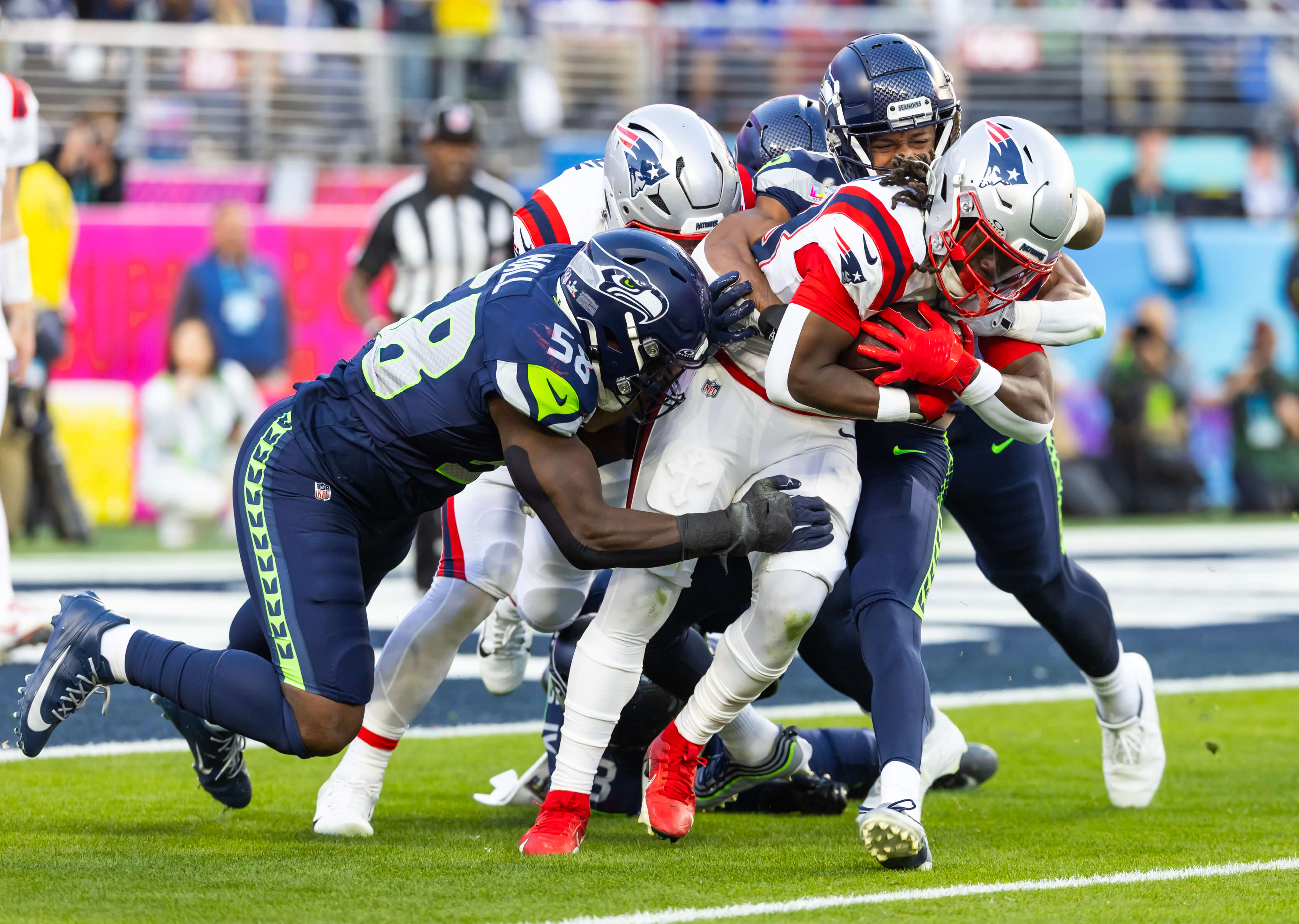 How To Bet - Patriots vs Seahawks Cheat Sheet: Live Probabilities, TD Props & Expert Picks