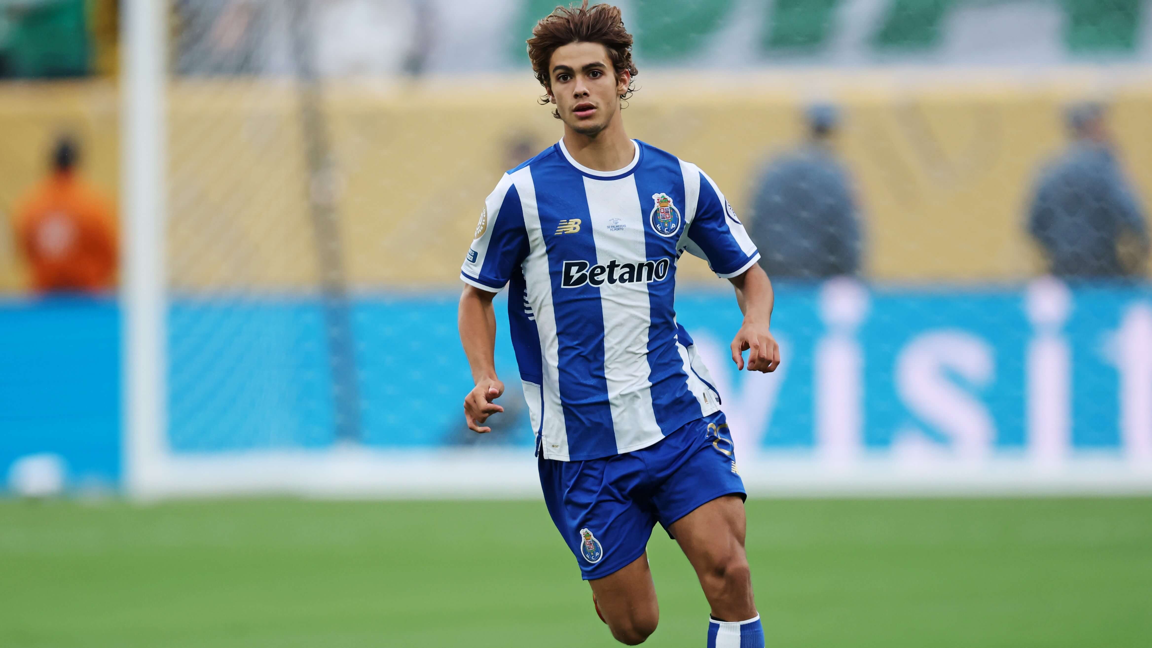 How To Bet - Inter Miami vs FC Porto Predictions, Picks & Odds for Thursday's FIFA Club World Cup Match