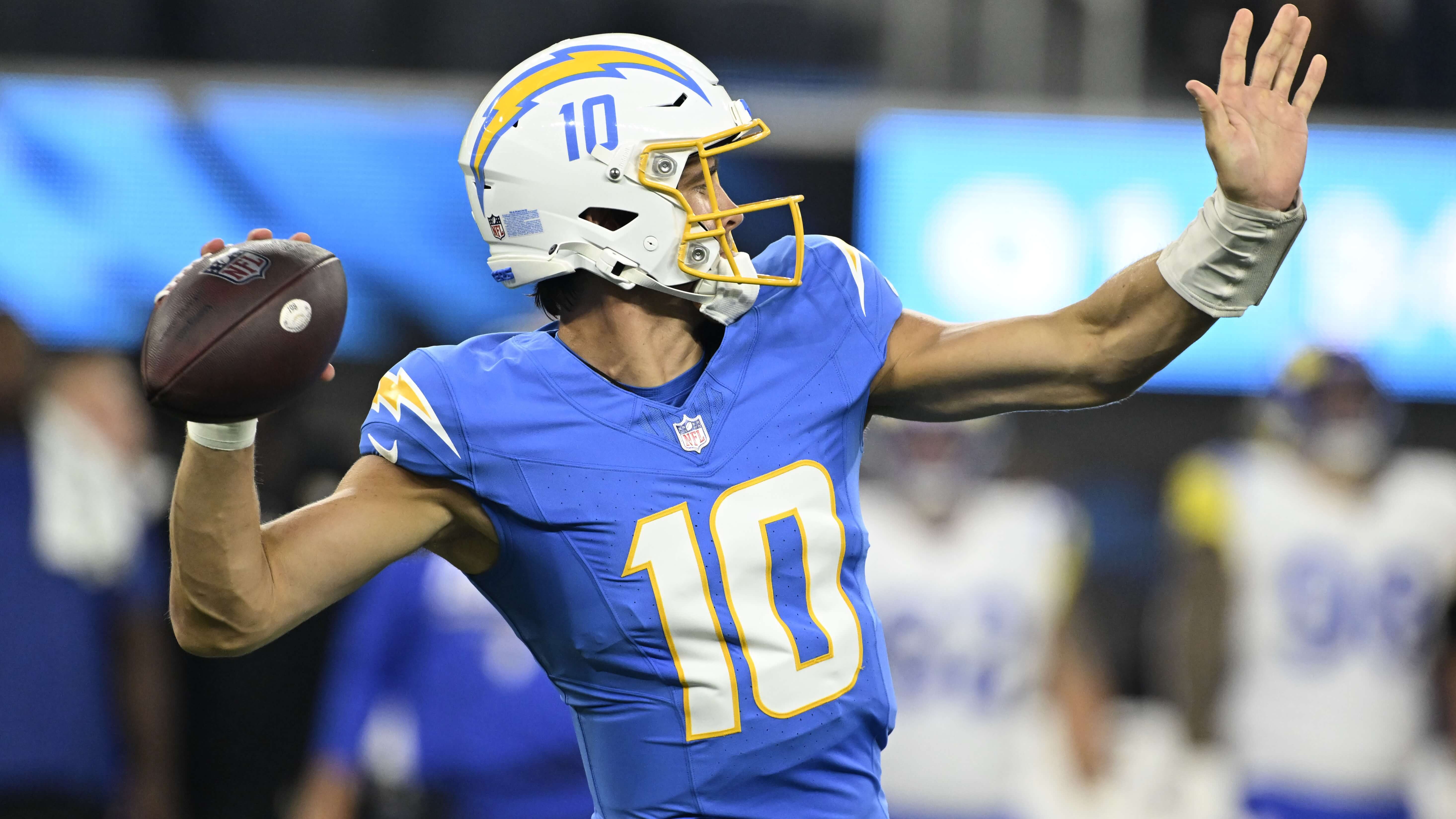 How To Bet - Cardinals vs Chargers Prediction, Picks & Early Odds: NFL Week 1