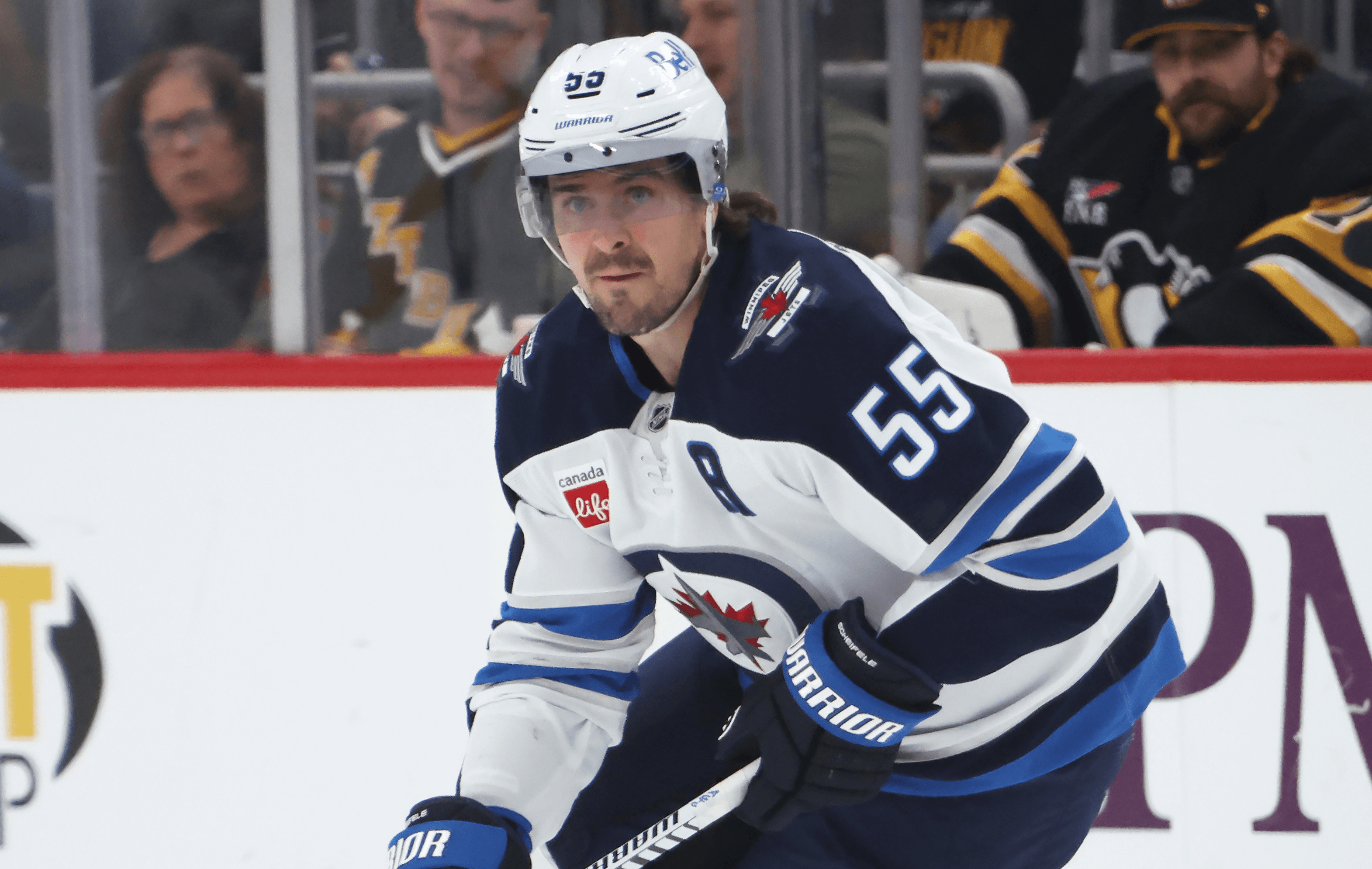 Jets vs Avalanche Prediction, Picks & Odds for Tonight’s NHL Game
