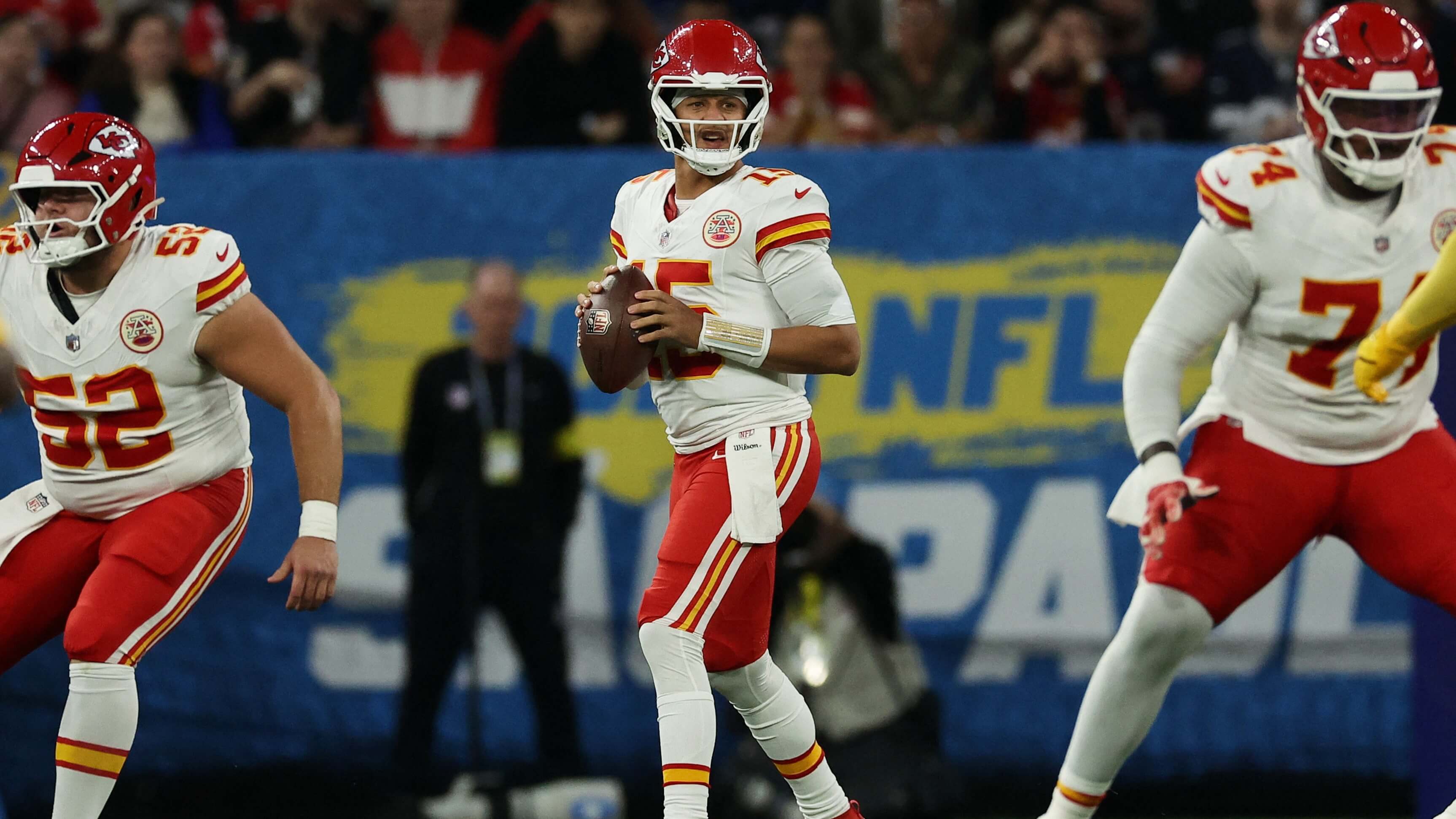 NFL Week 2 Odds and Betting Lines: Chiefs a Rare Home Underdog