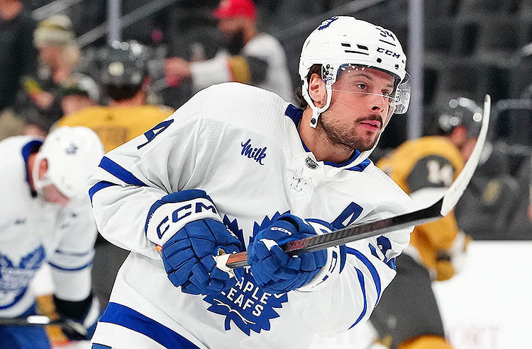 Maple Leafs vs Lightning Predictions, Picks, and Odds for Tonight’s NHL Game 