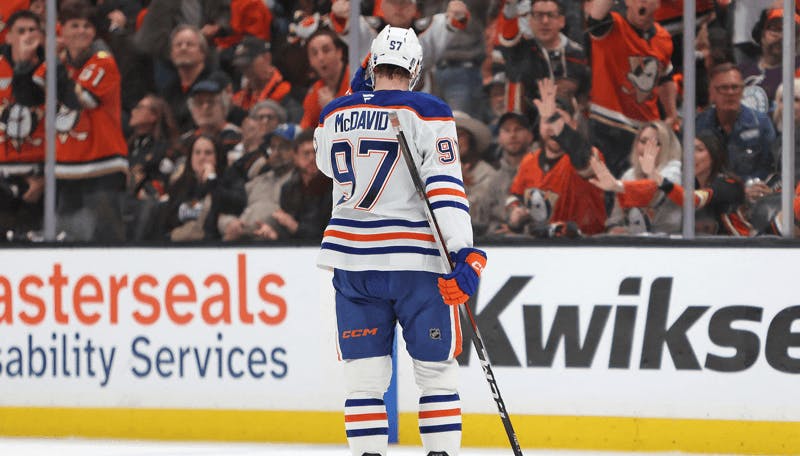 2026 Stanley Cup Odds: Oilers Fall Down 3-1, Avalanche Advance