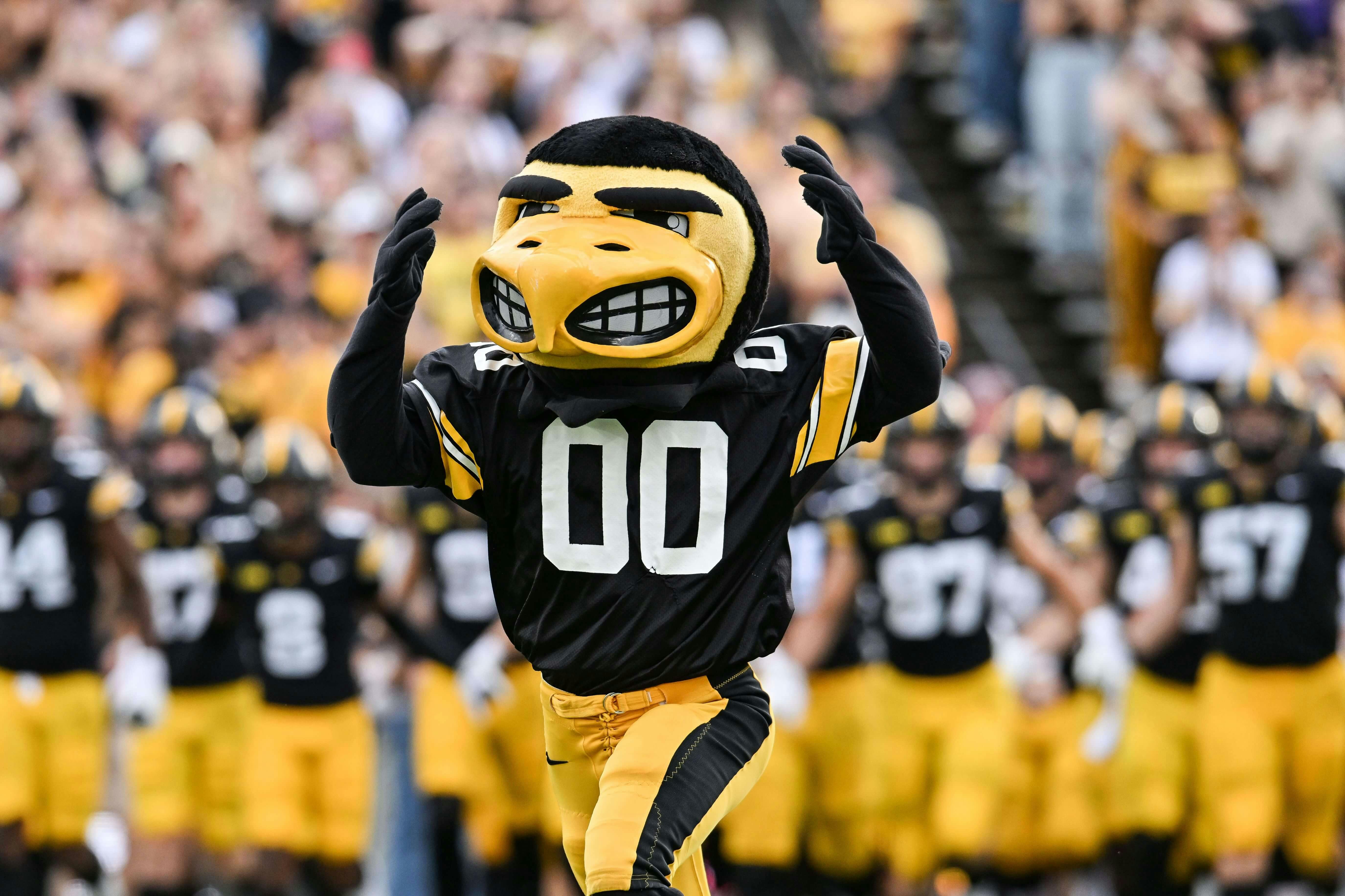 Where Is College GameDay in Week 5? ESPN in Iowa City for Ohio State-Iowa