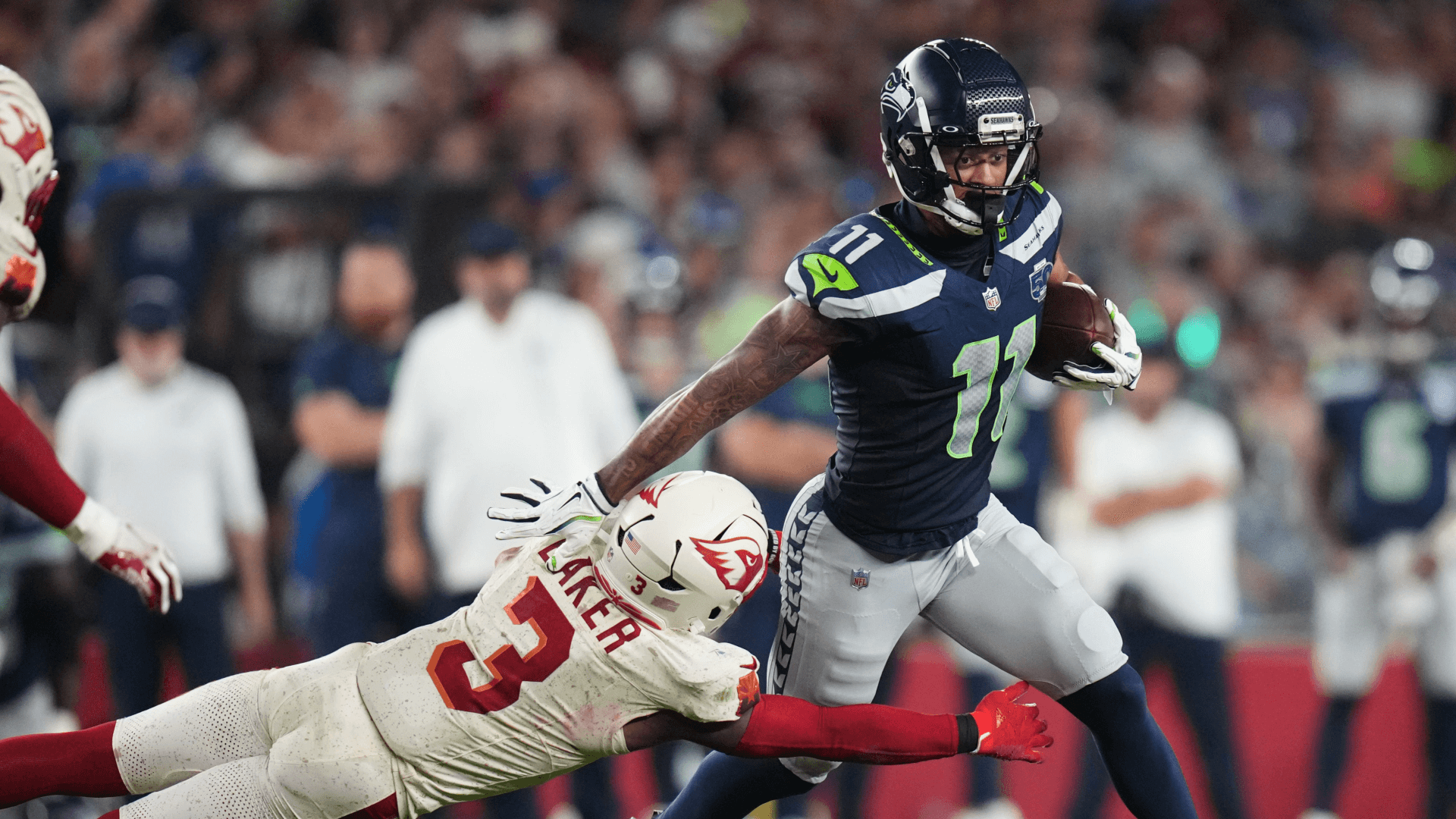 Texans vs Seahawks Predictions, Picks & Best Bets for Monday Night Football Week 7