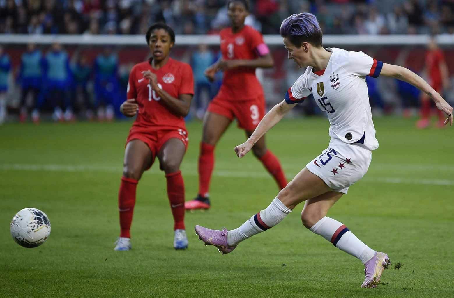United States forward Megan Rapinoe (15) shoots against Canada during the second half of the CONCACAF Women's Olympic Qualifying soccer tournament at Dignity Health Sports Park. - USA TODAY Sports