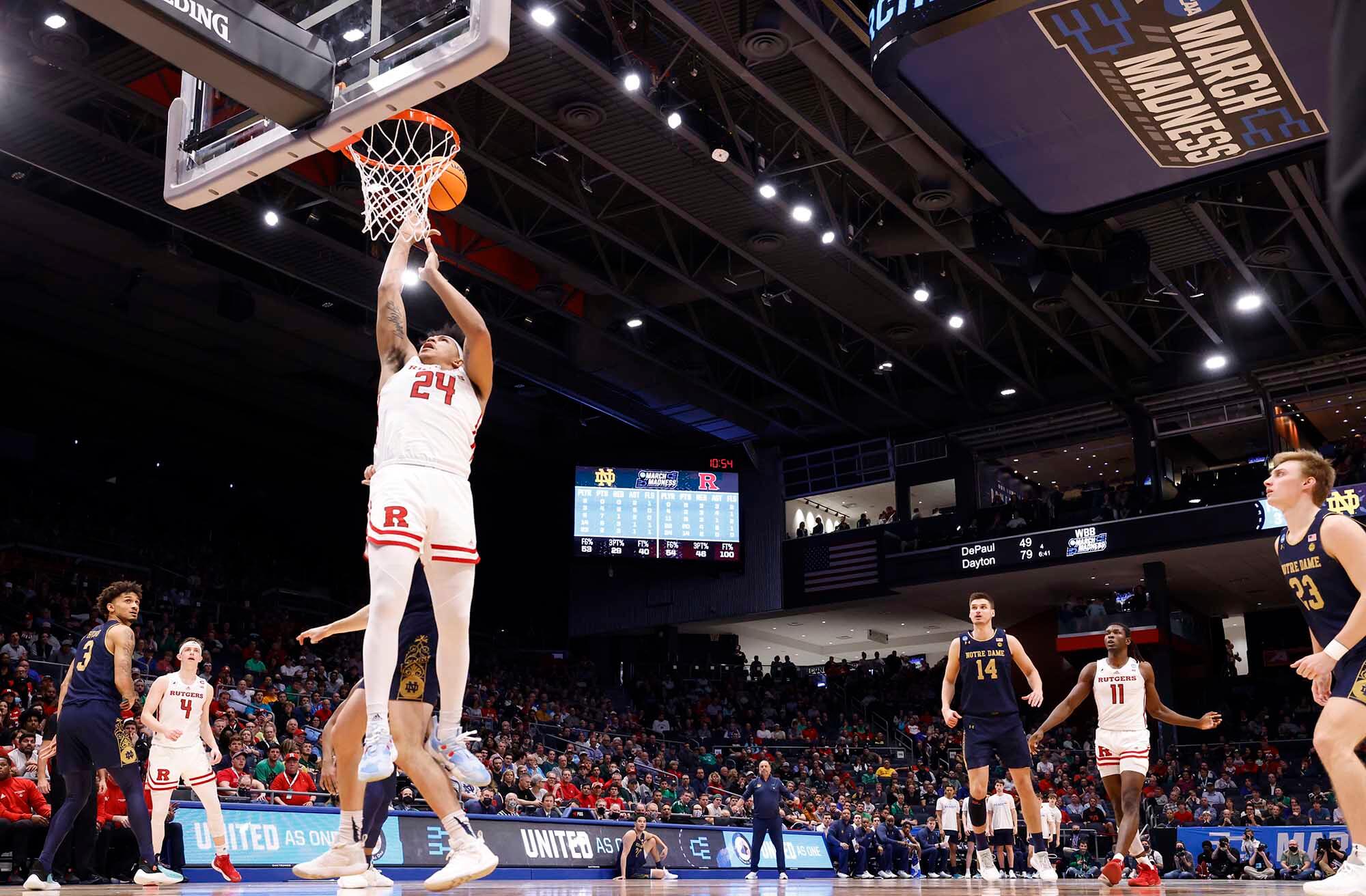 utgers Scarlet Knights forward Ron Harper Jr. (24) goes to the basket in the second half against the Notre Dame Fighting Irish at University of Dayton Arena.