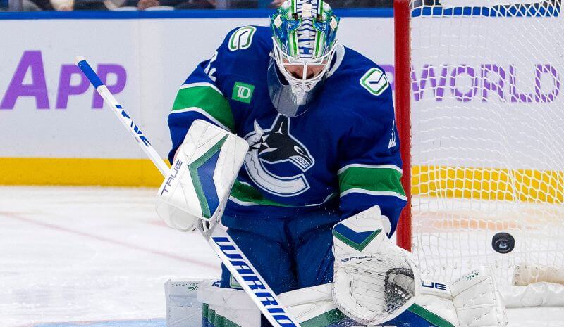 Canucks vs Wild Prediction, Picks & Odds for Tonight’s NHL Game