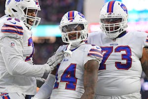 Circa Million Week 17 Picks: Bills Continue to Blow Teams Out