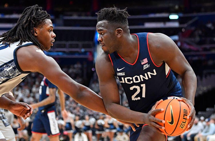 Adama Sanogo UConn Huskies CBB