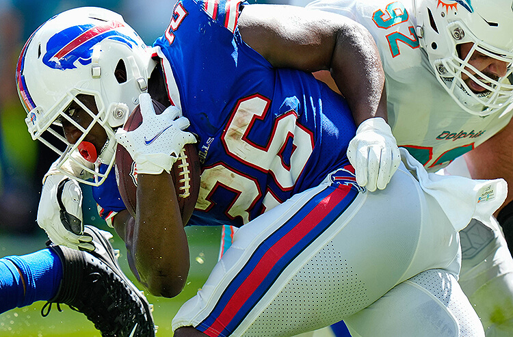 NFL Week 15 Odds and Betting Lines: Bills Laying Nearly a TD at Home vs Dolphins on Saturday Night