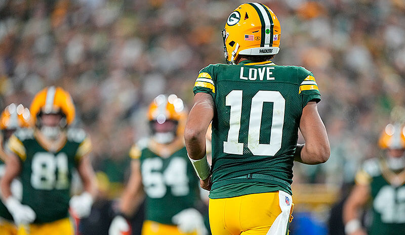 How To Bet - NFL Week 8 Odds and Opening Betting Lines: Packers Pounce on Panthers