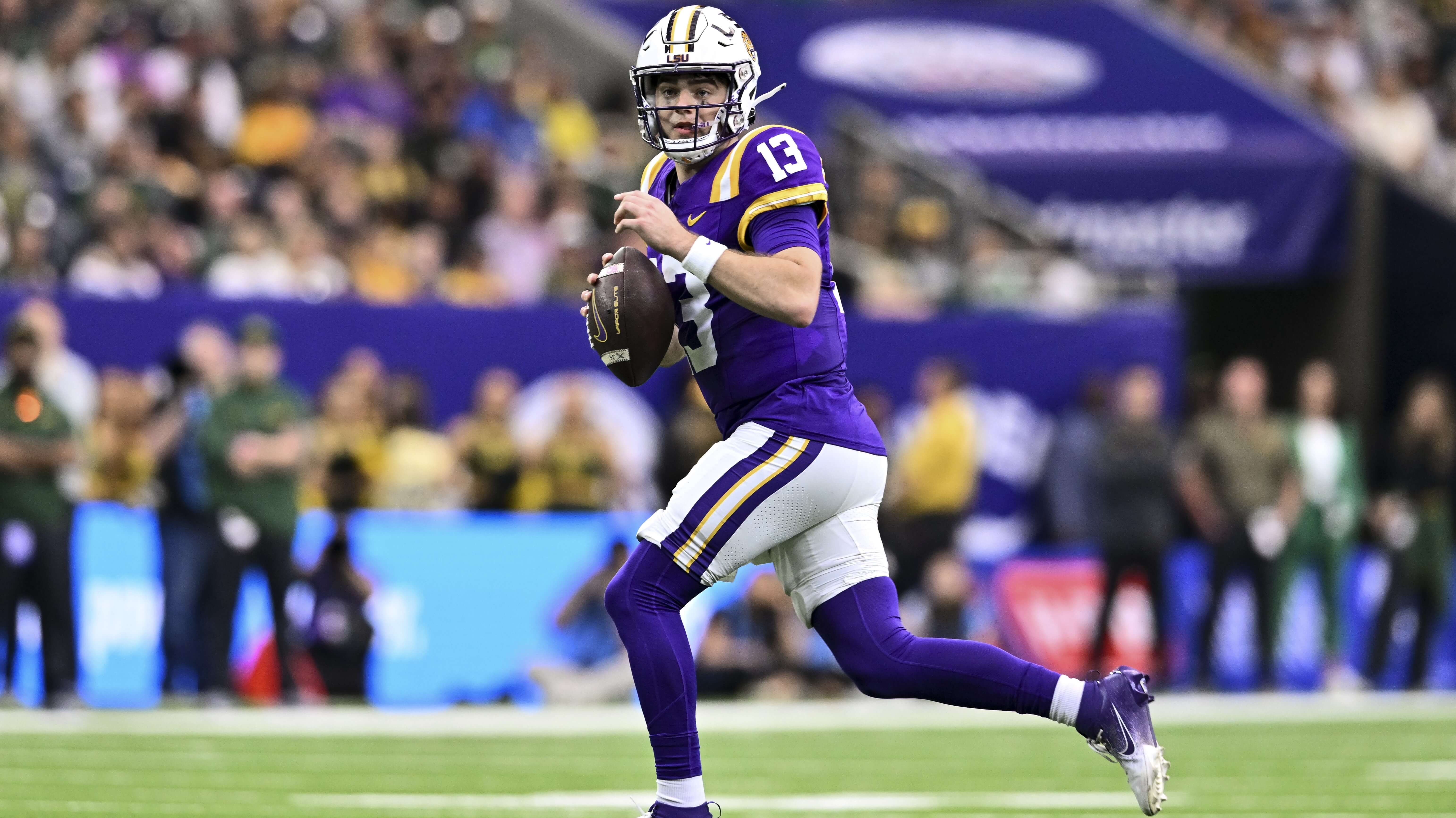 Heisman Trophy Odds & Week 1 Reactions: Klubnik, Nussmeier Showdown Will Have Ripple Effect