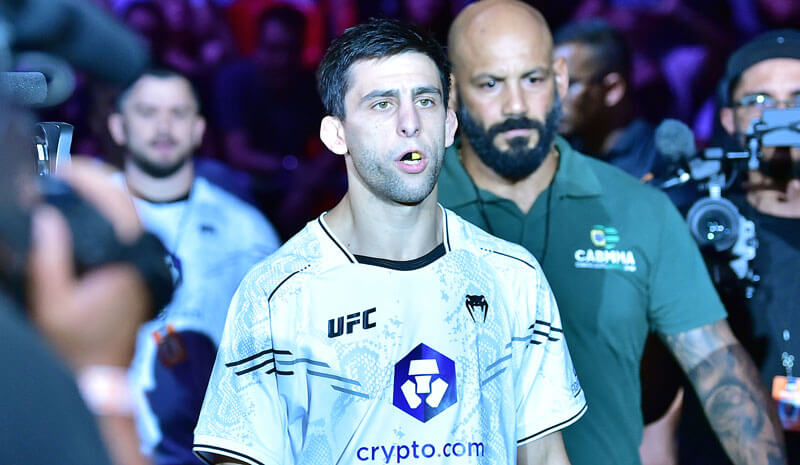 How To Bet - UFC Fight Night Tim Elliott vs Steve Erceg Predictions, Picks & Odds 