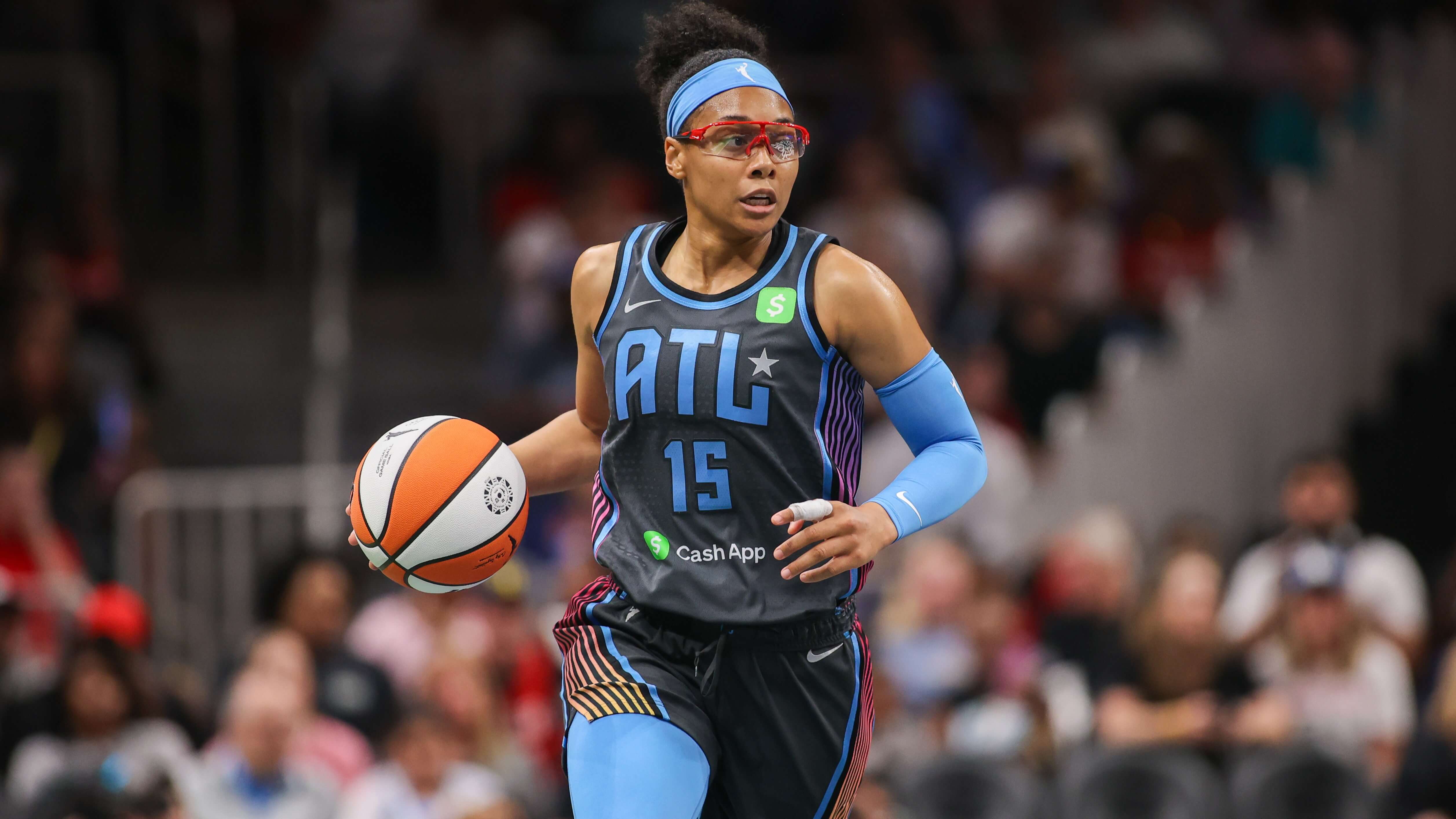 Sun vs Dream Predictions, Picks & Odds for Today's WNBA Game