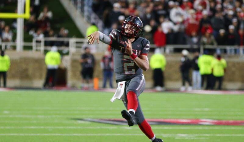 Texas Tech Red Raiders quarterback Behren Morton