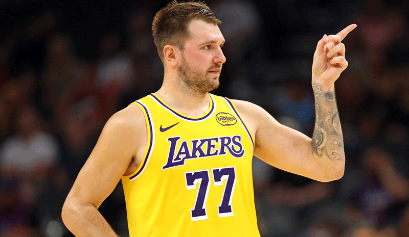 Warriors vs Lakers Prediction, Picks & Odds for Tuesday's NBA Game