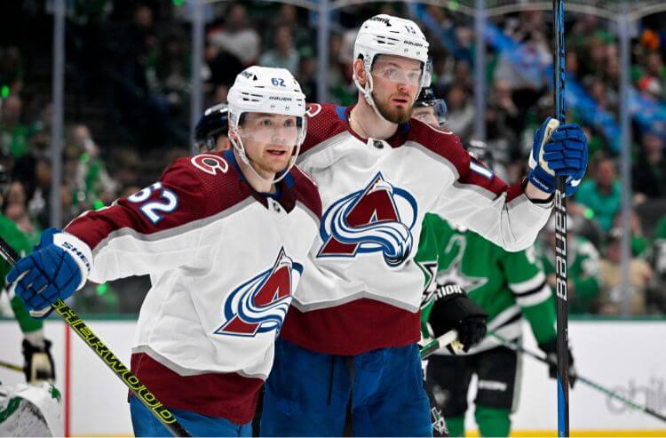 Stars vs Avalanche Prediction, Picks, and Odds for Tonight’s NHL Playoff Game