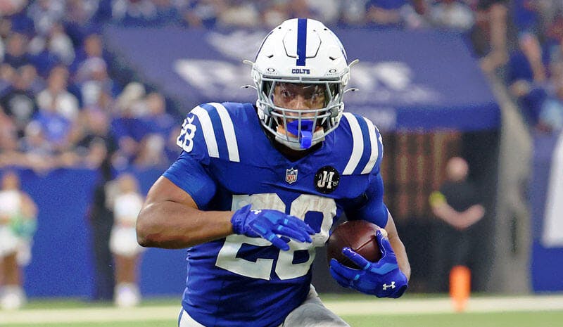 NFL Offensive Player of the Year Odds: Taylor Off to Blazing Start