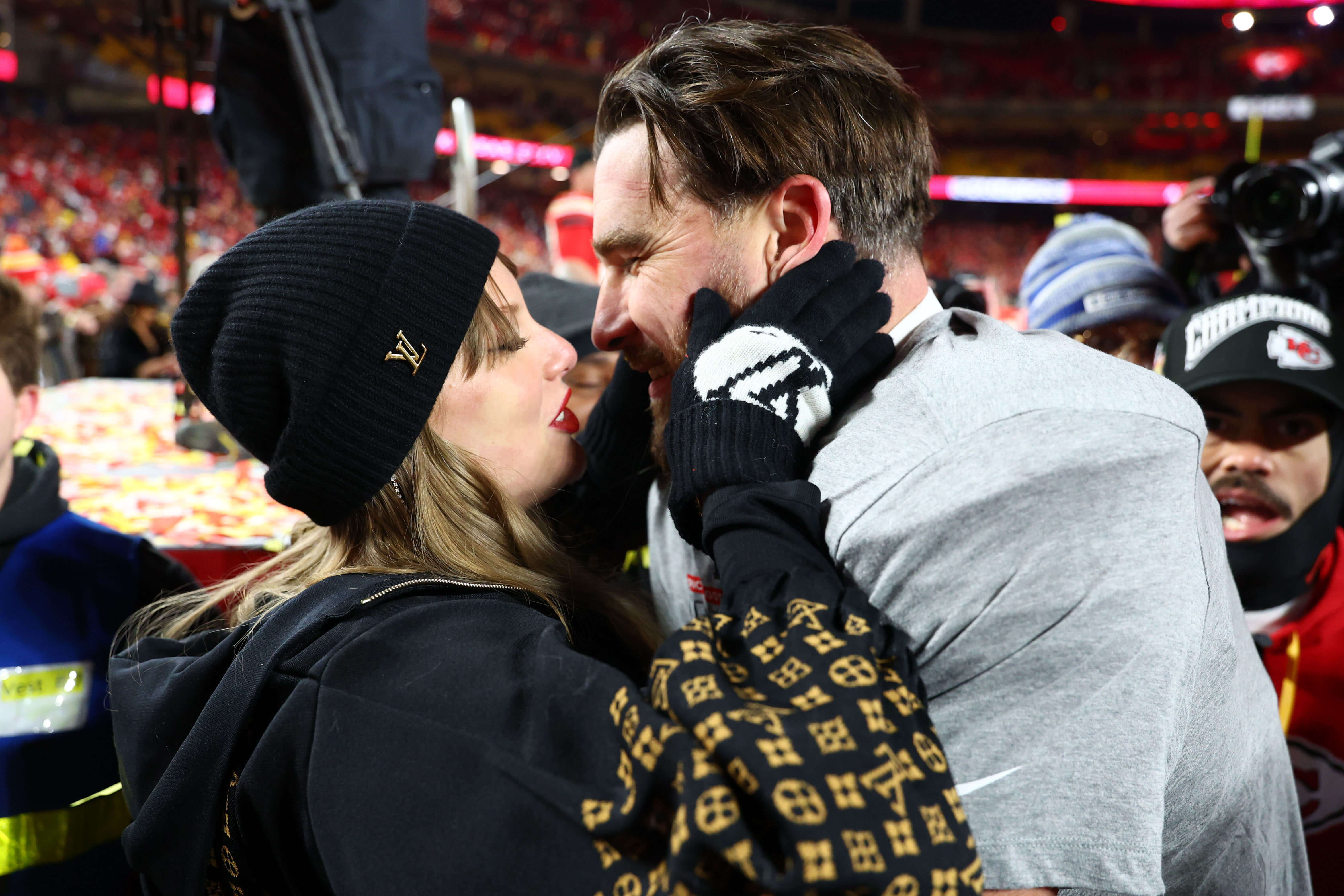 "PR Meets CIA": Experts Weigh in on Upcoming Taylor Swift-Travis Kelce Wedding