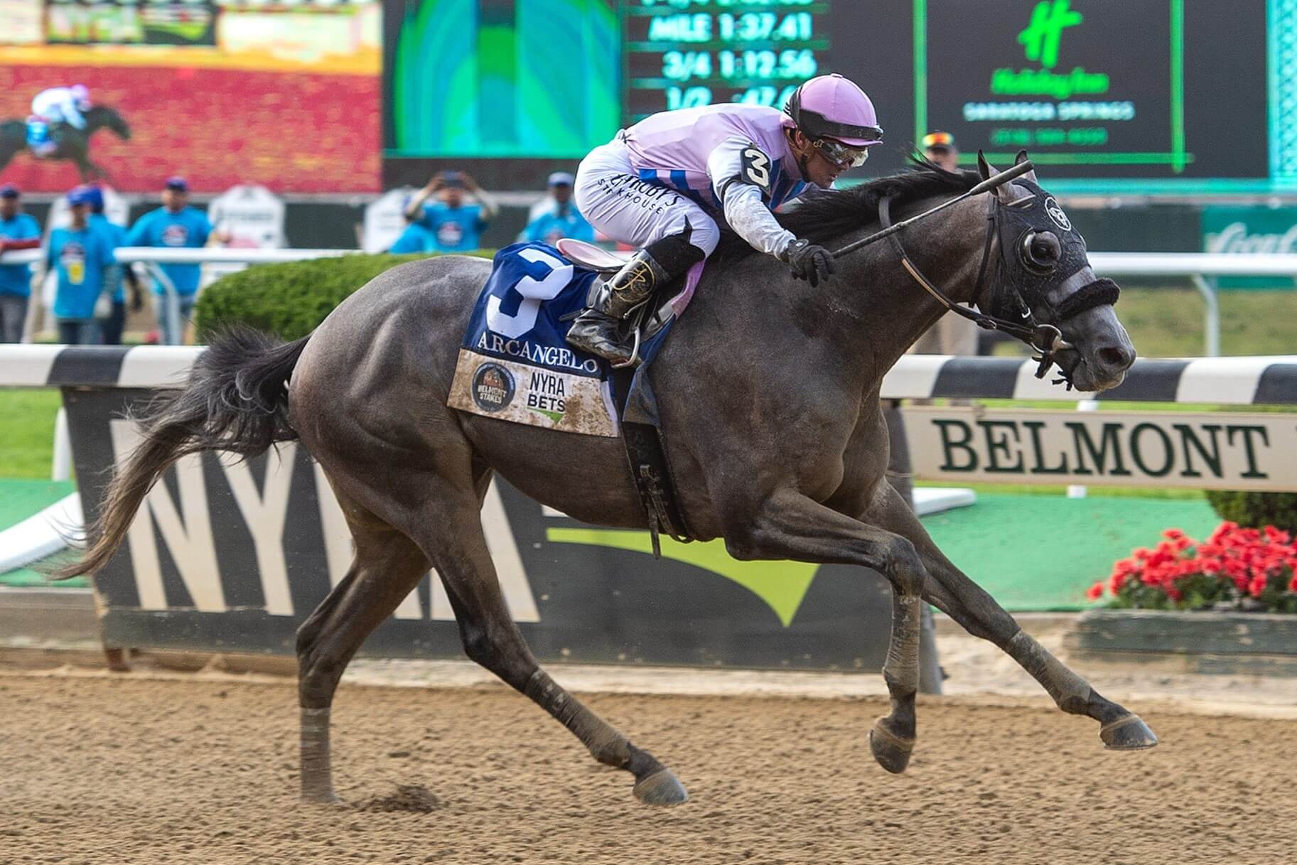 How To Bet - Breeders' Cup Odds: Arcangelo Favored for Classic After Travers Triumph