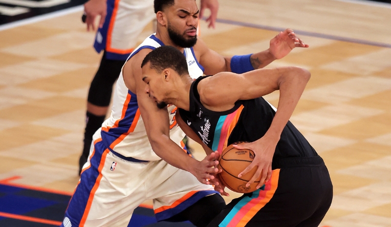 How To Bet - New York Knicks vs San Antonio Spurs NBA Finals Series Odds, Picks & Preview
