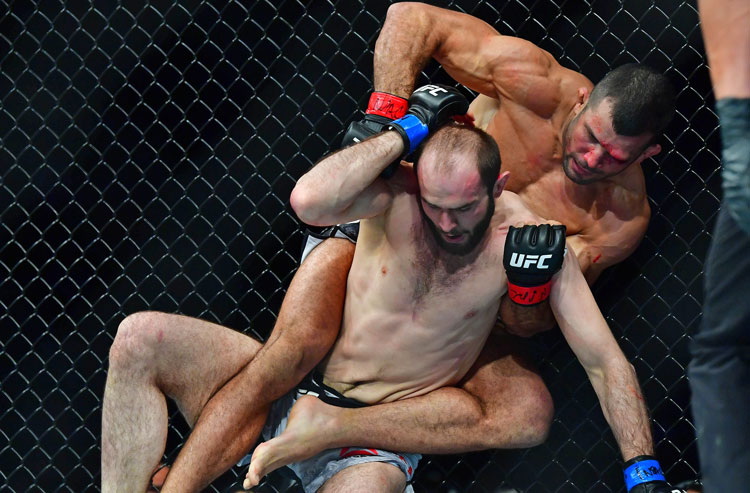 How To Bet - UFC 270 Vieira vs Turman Picks: Caught By Vieira's Ground Game Trap