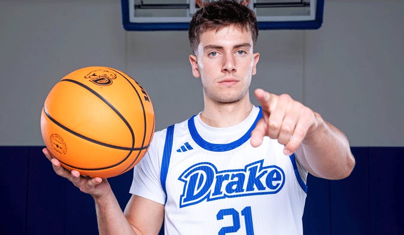 Northern Arizona vs Drake Prediction, Picks & Odds for Today's College Basketball Game 