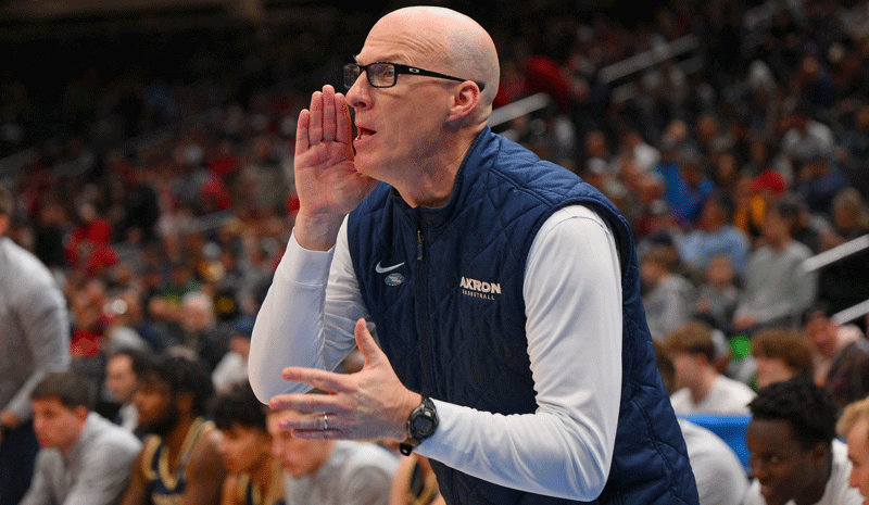 Toledo vs Akron Prediction, Picks & Odds for Today's MAC Championship Game