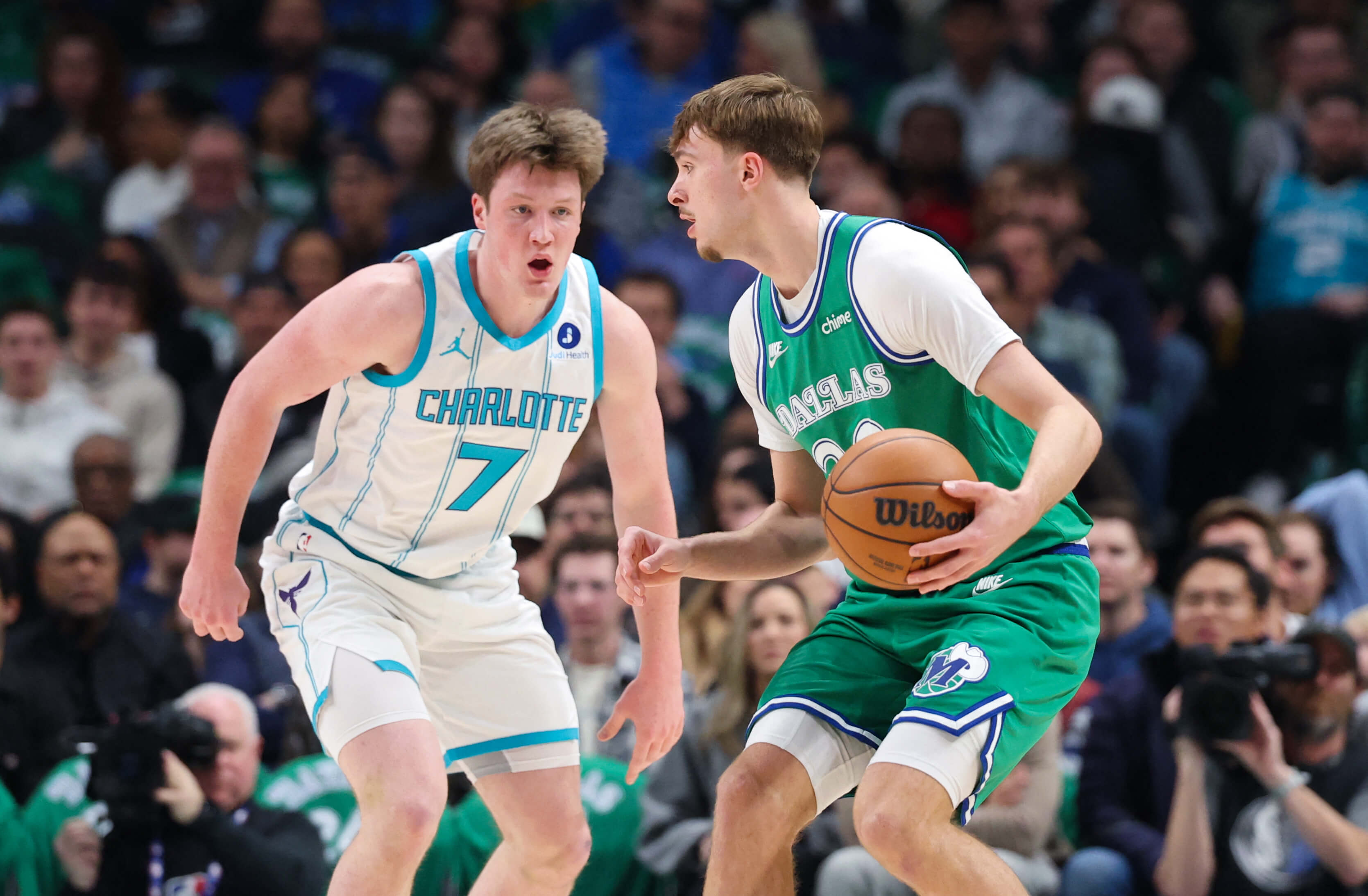 2025-26 NBA Rookie of the Year Odds: Flagg Rises Above Knueppel in Tight Race