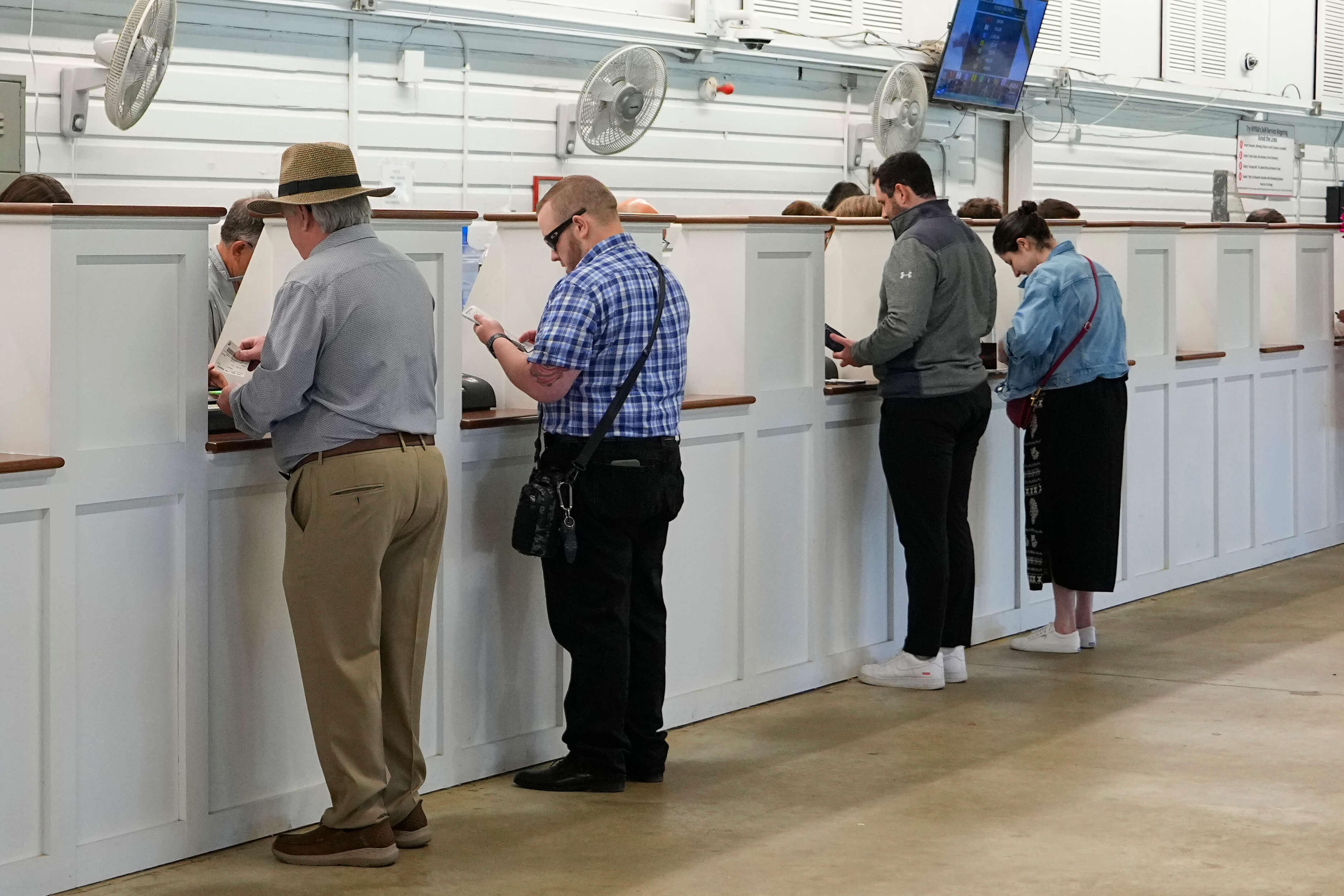 How To Bet - Horse Racing Has a Real (and Retail) Betting Problem on its Hands