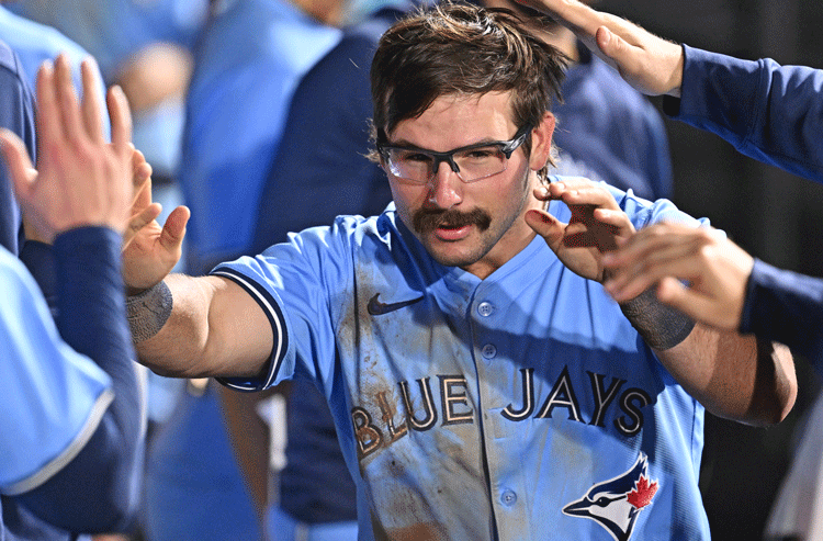 How To Bet - Blue Jays vs White Sox Prediction, Picks, and Odds for Tonight’s MLB Game