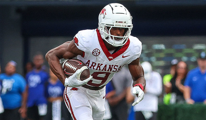 How To Bet - Notre Dame vs Arkansas Prediction, Picks & Odds for Today — College Football Week 5