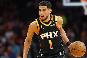 Suns vs Nuggets Prediction, Picks & Odds for Tonight’s NBA Game