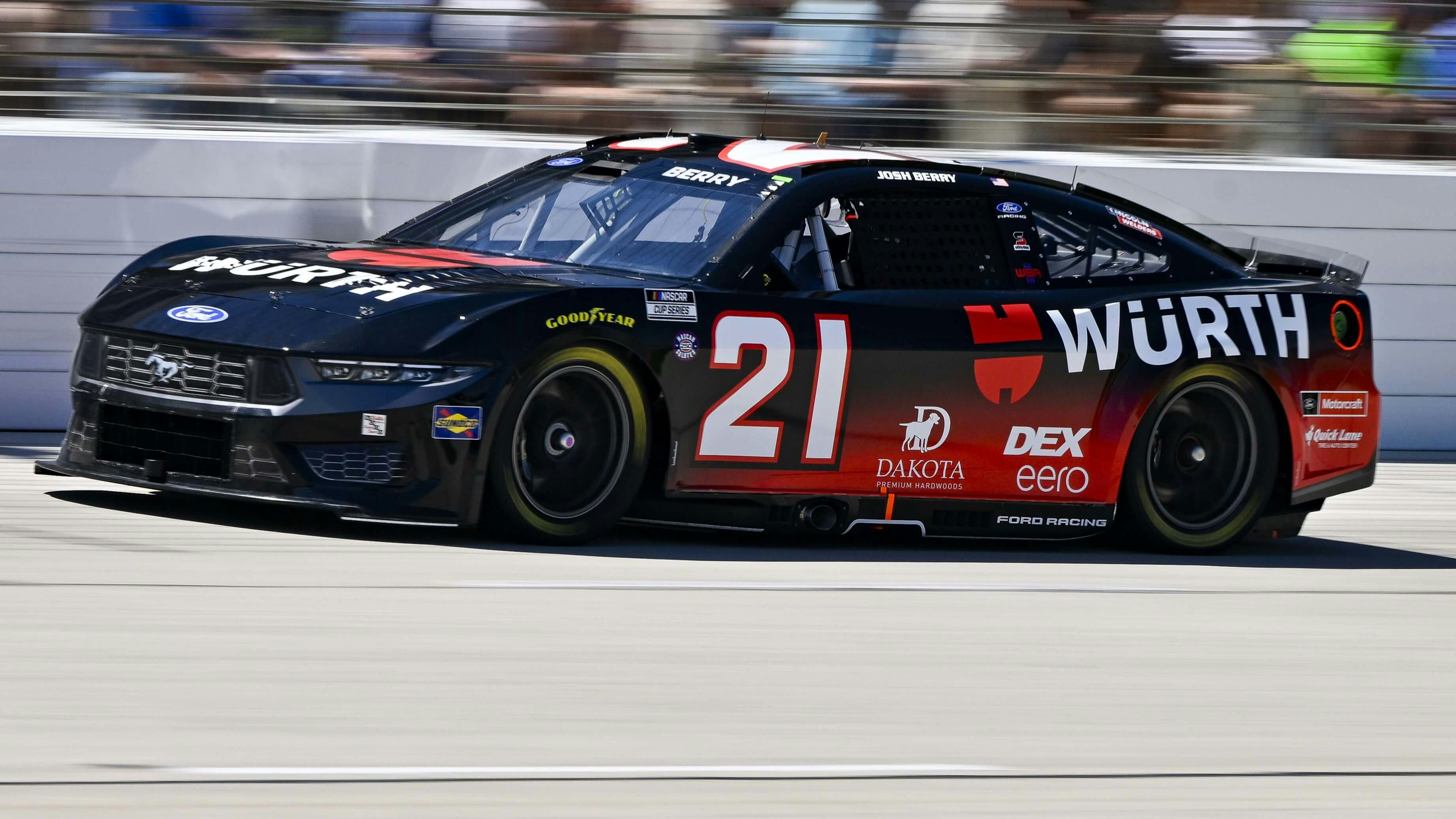 NASCAR Cook Out 400 Long Shot Predictions & Sleeper Picks: Iowa Speedway