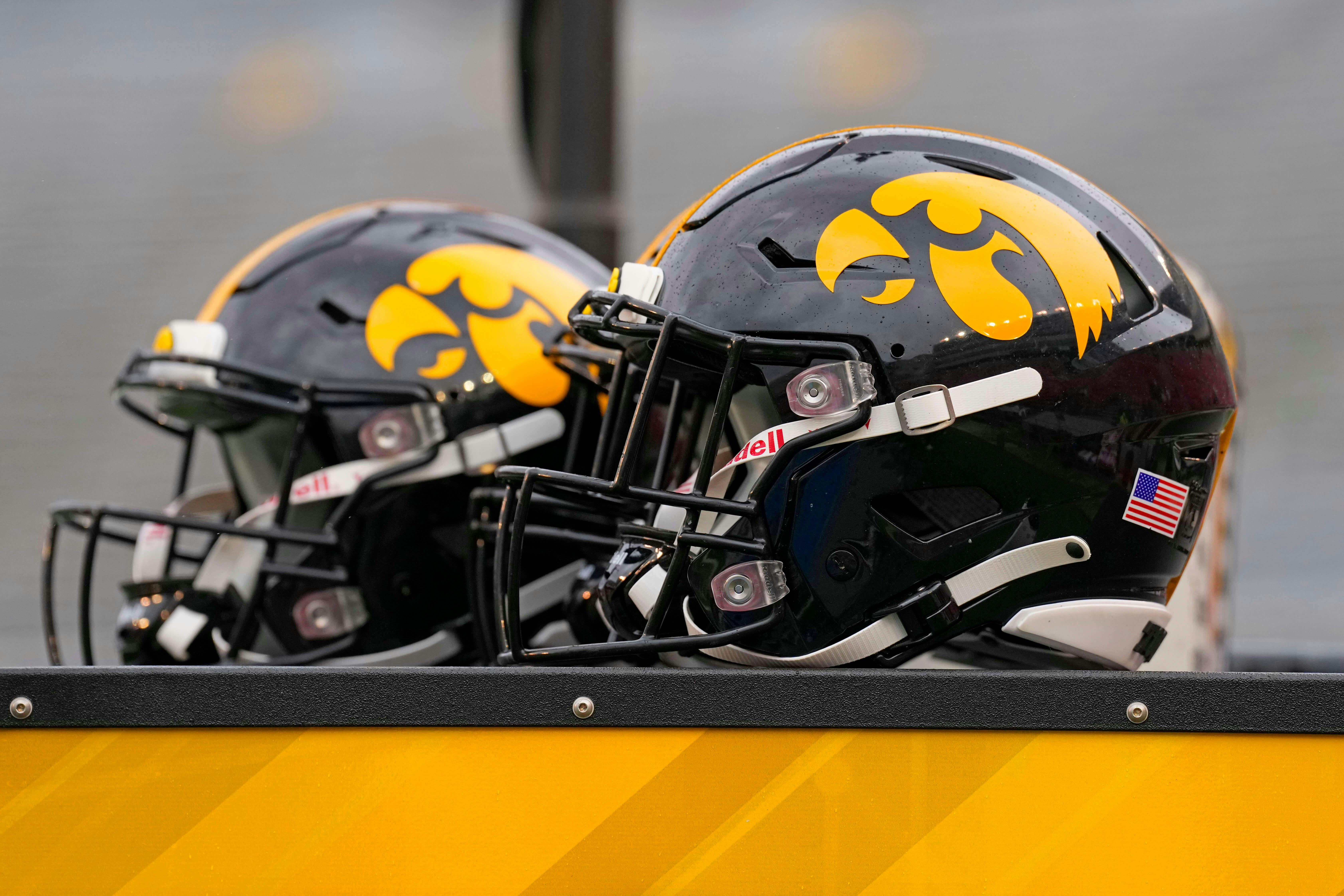 Iowa NCAAF helmet