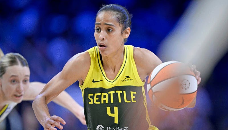 Storm vs Lynx Predictions, Picks & Odds for Tonight’s WNBA Game