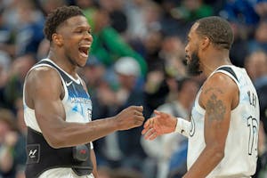 Pistons vs Timberwolves Prediction, Picks & Odds for Tonight’s NBA Game