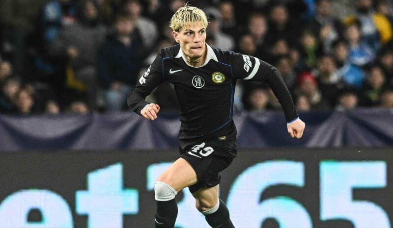 How To Bet - Arsenal vs Chelsea Predictions, Picks & Odds for Tuesday's EFL Carabao Cup Match 