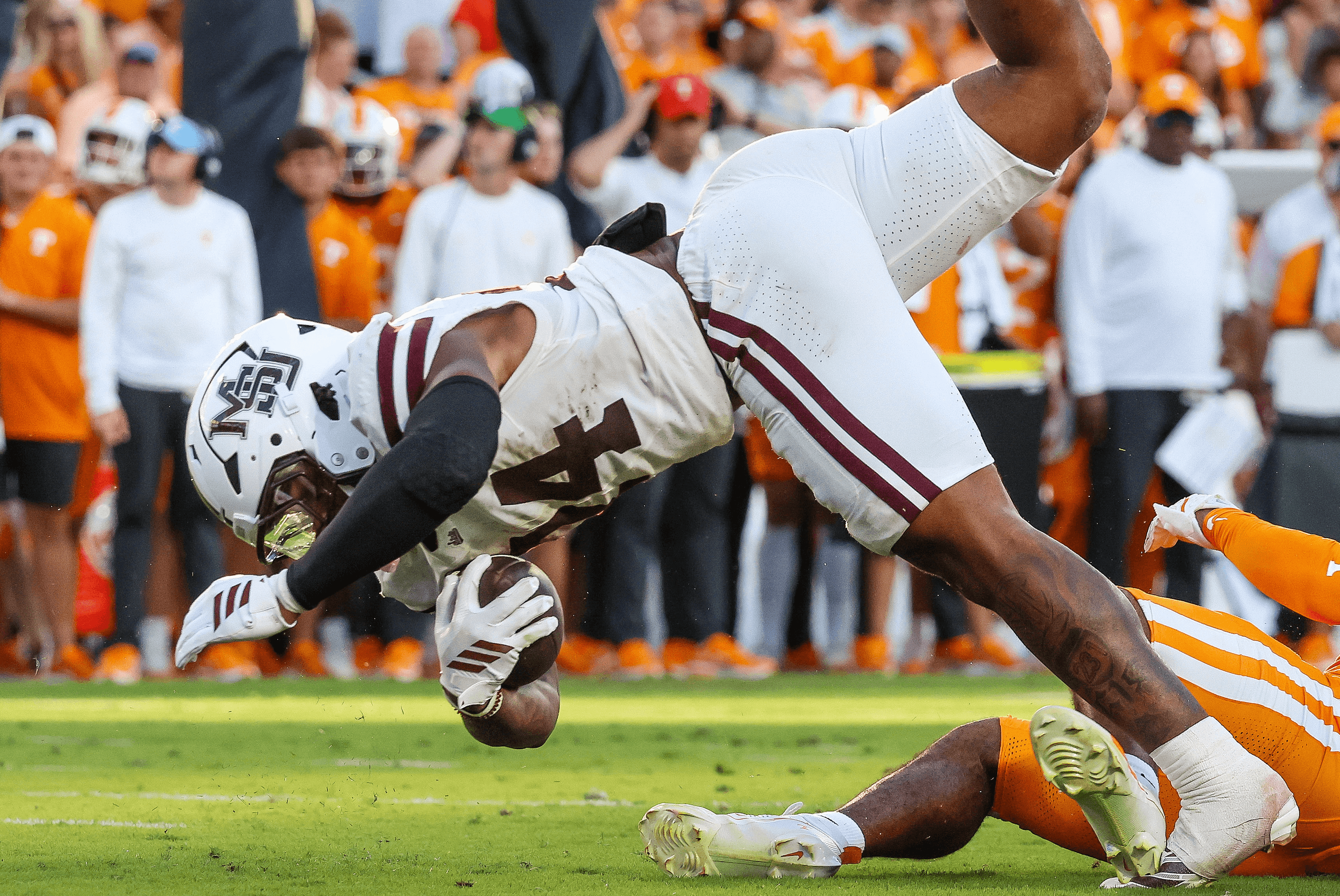 How To Bet - College Football Player Props & Best Bets for Week 6 Late Games