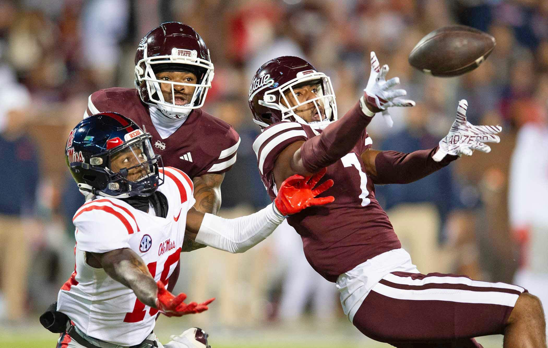 Mississippi State NCAAF Ole Miss