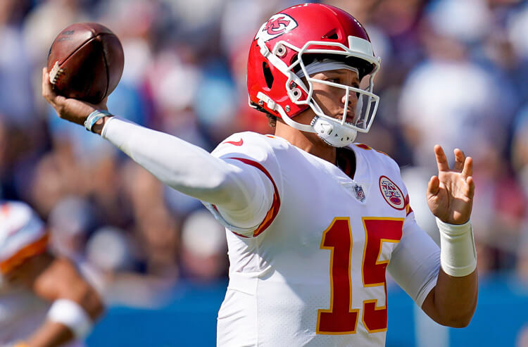 Chiefs vs Colts Week 3 Picks and Predictions: Mahomes Picks Apart Indy's Scheme