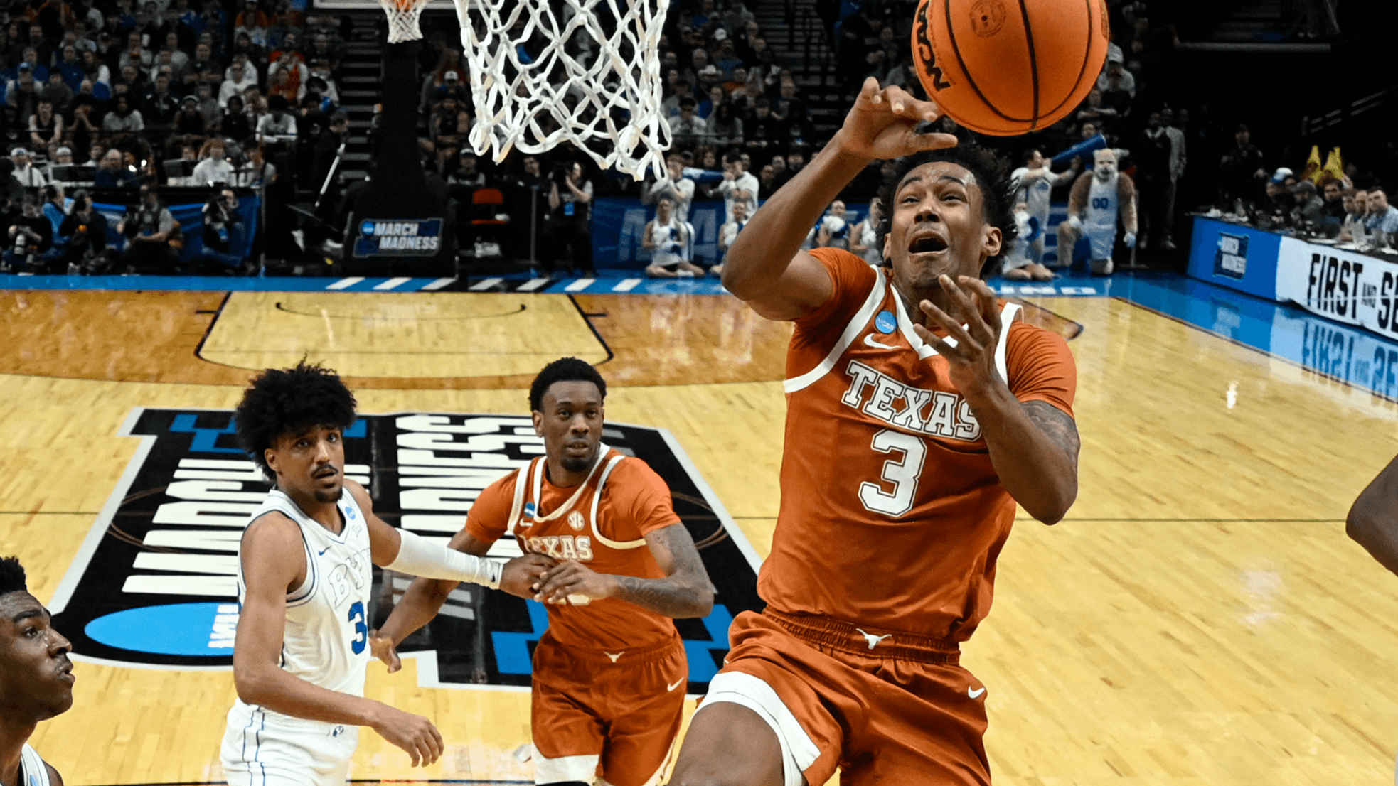 Texas Longhorns college basketball Dailyn Swain