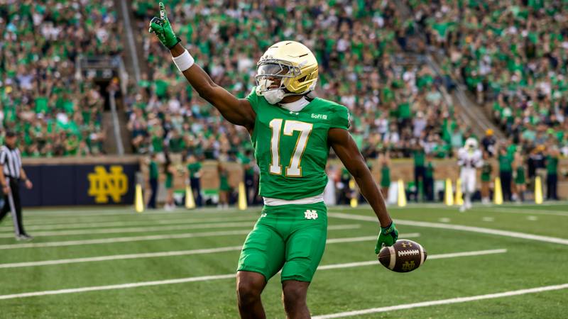 Oregon Ducks Odds, Betting Lines & Spreads 2026-2027 - NCAAF
