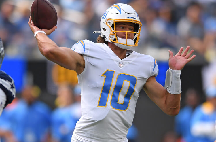 Chargers vs. Chiefs: Betting odds, lines and predictions - Los