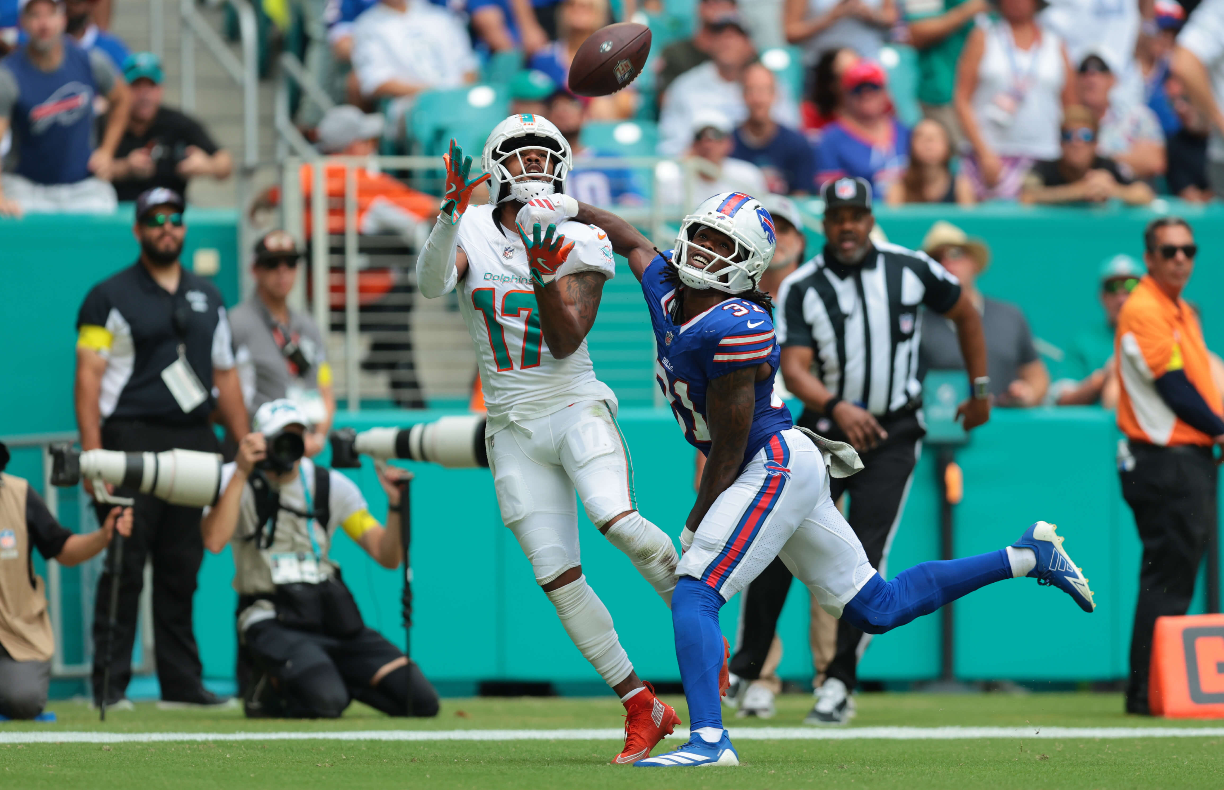 How To Bet - NFL Sunday Betting Recap: Underdogs Crush Bettors, Lions Punish Sportsbooks in Week 10 