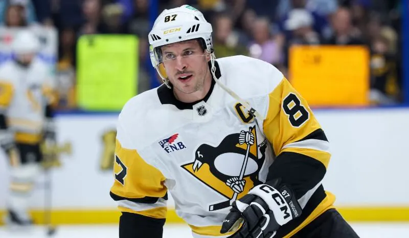 Canadian Rangers Symbol Islanders vs Rangers Odds & Betting Lines For October 06, 2026 - NHL