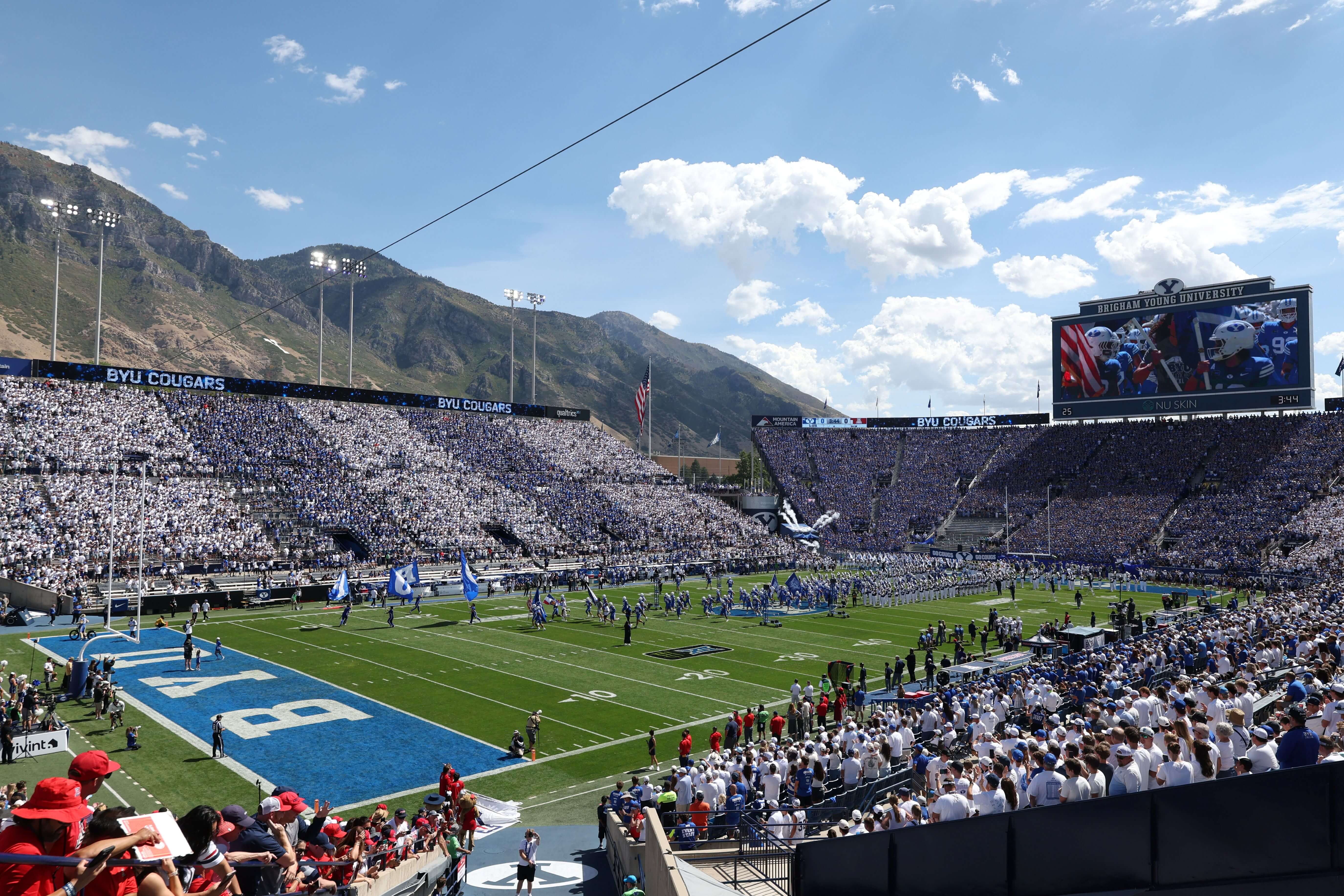 Where Is College GameDay in Week 7? Notre Dame-BYU Leads Early Race