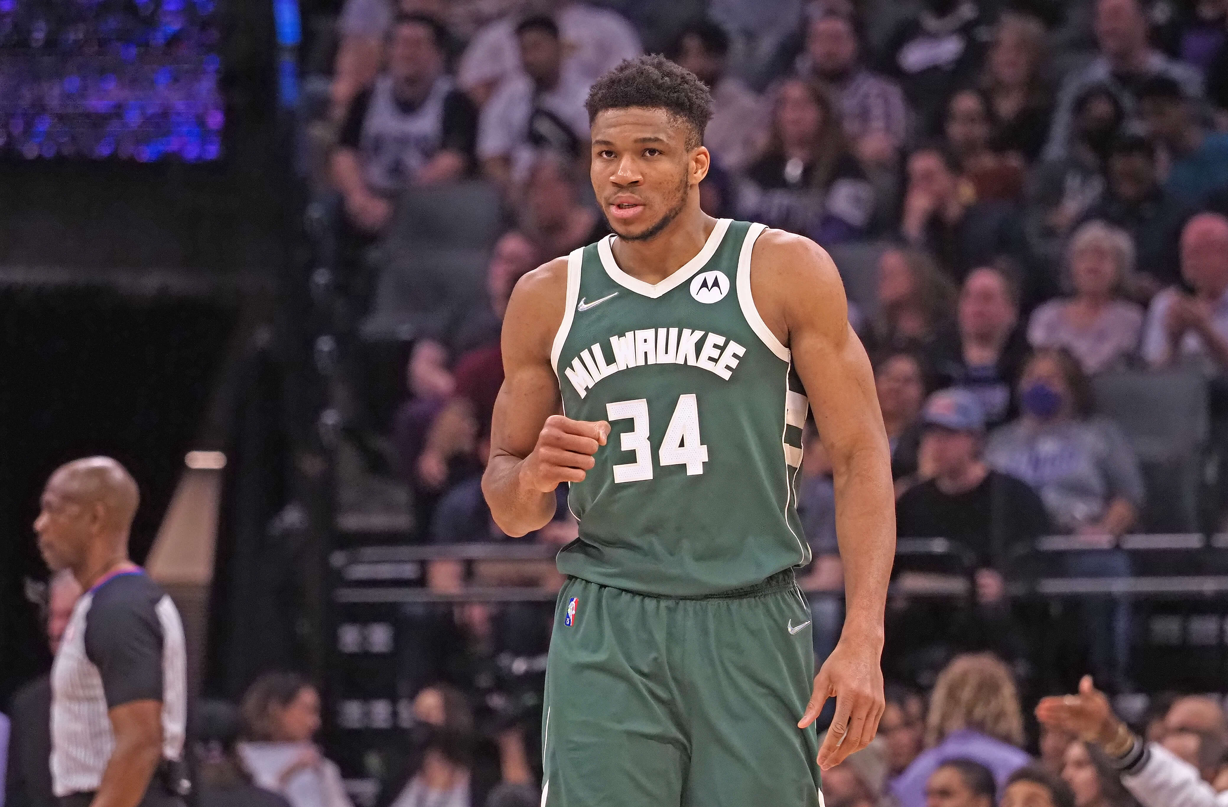 Today’s NBA Player Prop Picks: Giannis Continues Dominance on the Boards