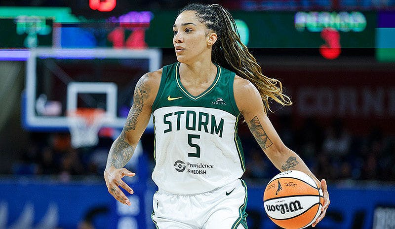 Storm vs Fever Predictions, Picks & Odds for Tonight’s WNBA Game